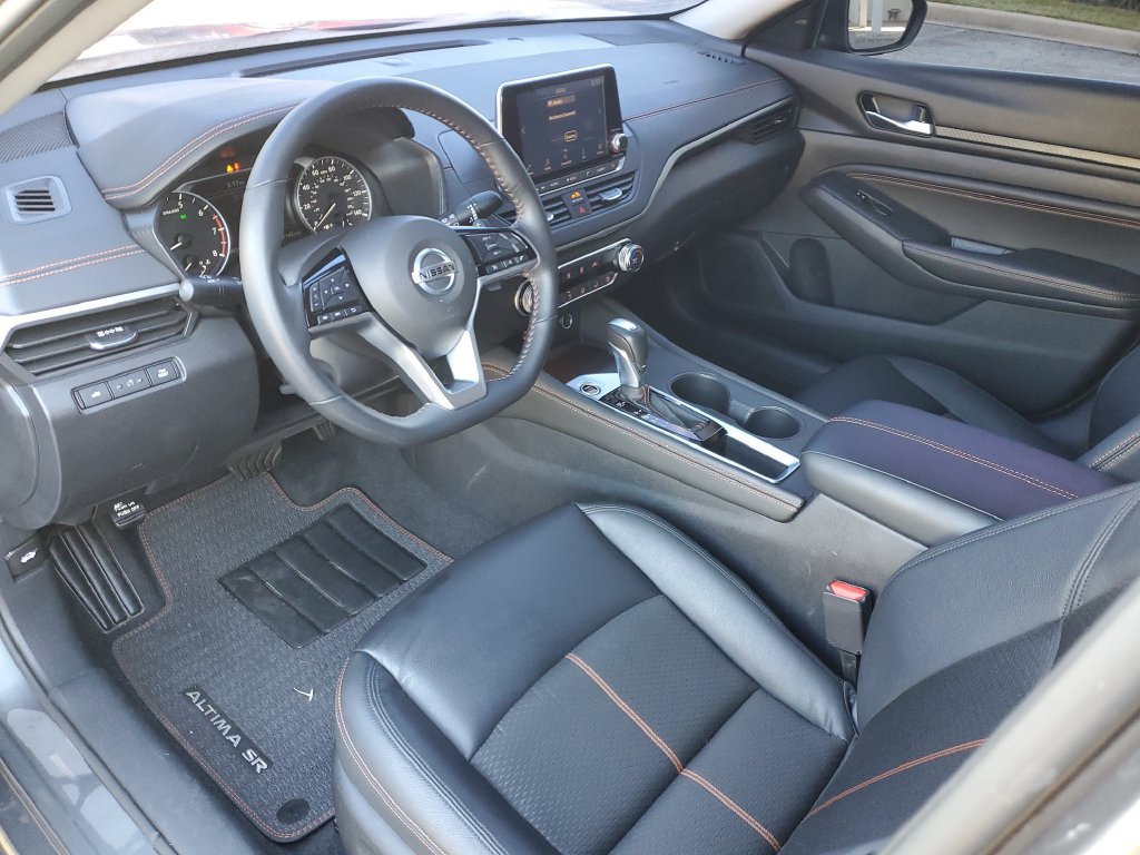 Certified 2021 Nissan Altima 2.5 SR FWD image 22