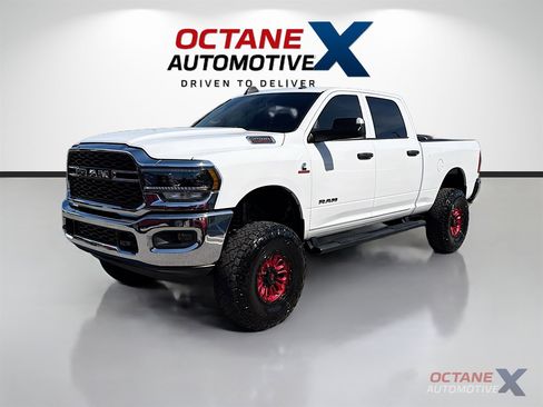 Used 2019 RAM 2500 Tradesman AWD/4WD image 3