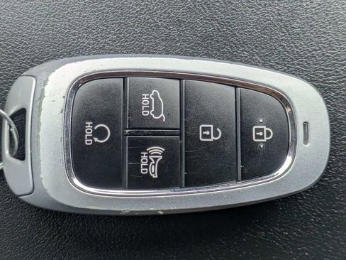 Used 2024 Hyundai Palisade Limited FWD image 34