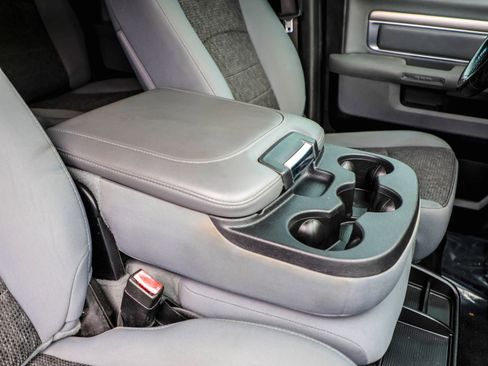 Used 2019 RAM 1500 Big Horn AWD/4WD image 15