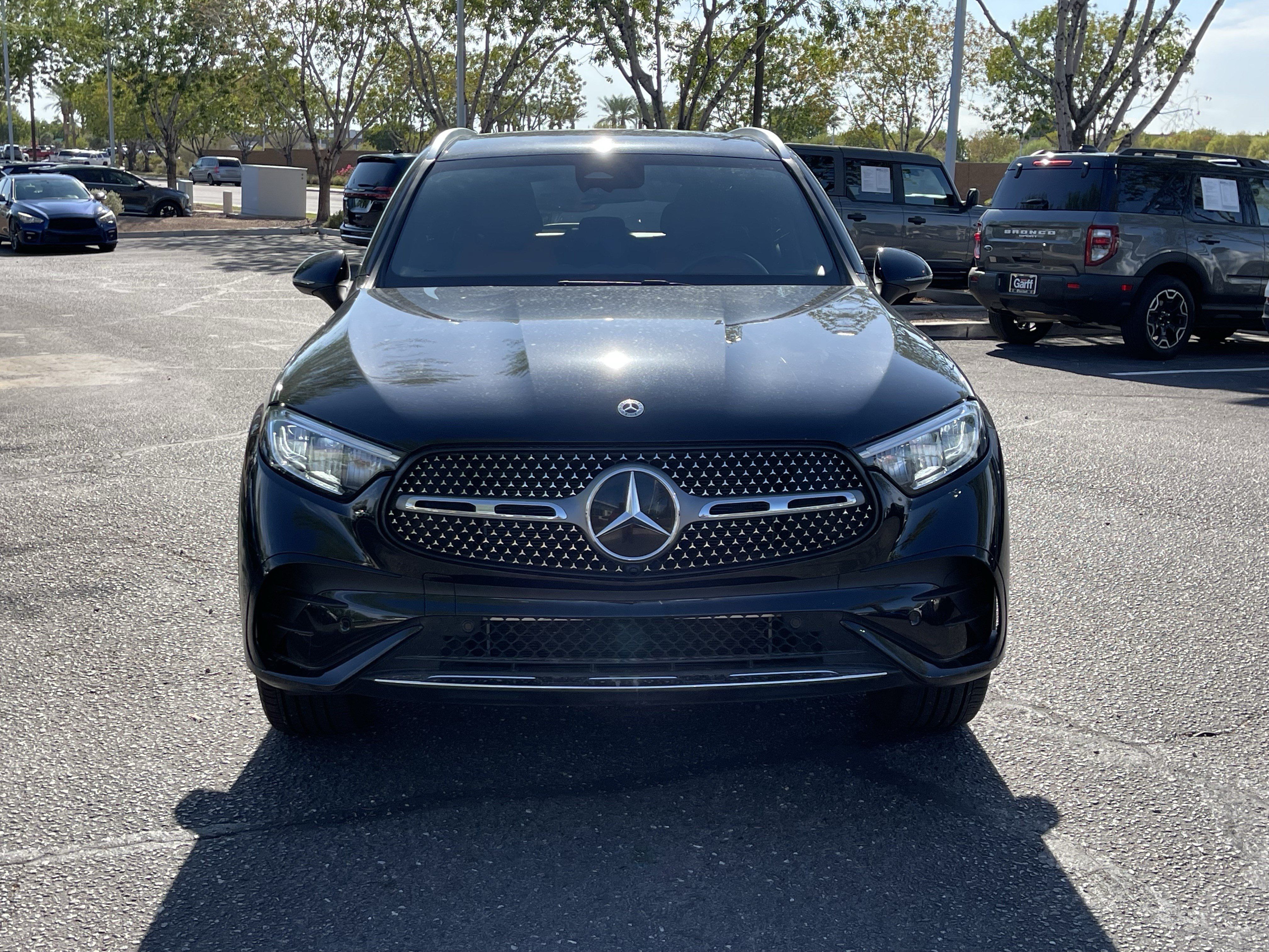 Used 2025 Mercedes-Benz GLC 300 image 9