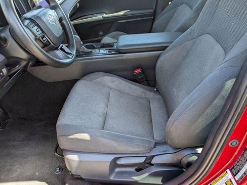 Used 2025 Toyota Camry LE image 11