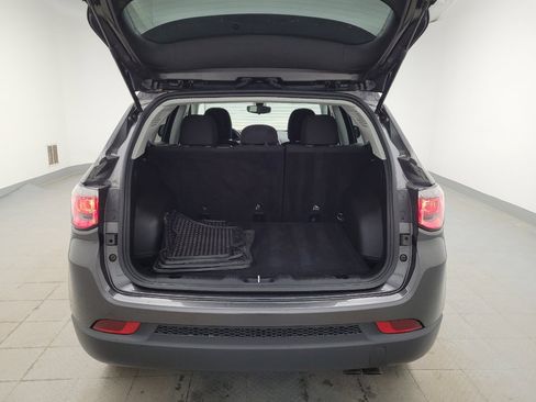 Used 2020 Jeep Compass Sport image 29