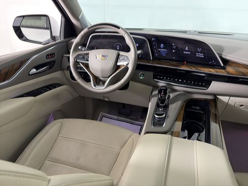 Used 2024 Cadillac Escalade Sport Platinum image 31