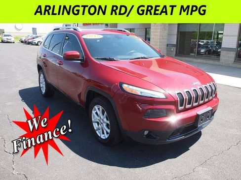 Used 2015 Jeep Cherokee Latitude FWD image 1
