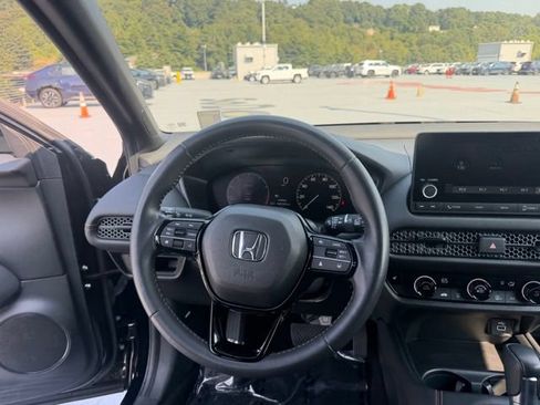 Certified 2024 Honda HR-V Sport image 16