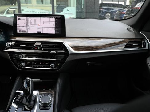 Used 2023 BMW 530i xDrive w/ M Sport Package AWD/4WD image 26