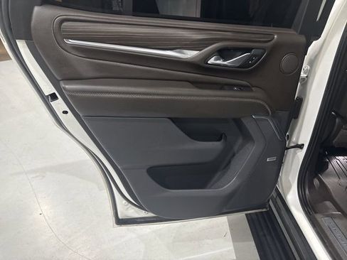 Used 2021 GMC Yukon Denali w/ Denali Ultimate Package image 23