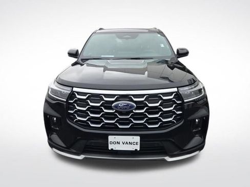Used 2025 Ford Explorer Platinum w/ LUX Leather Package image 7