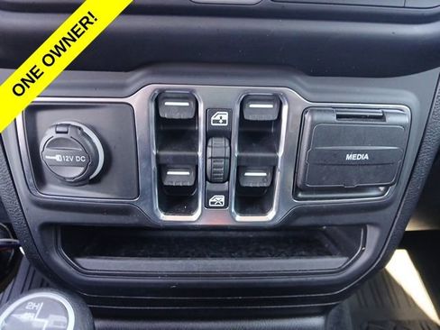 Used 2020 Jeep Gladiator Sport w/ Quick Order Package 24S AWD/4WD image 21