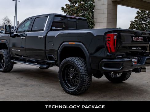 Used 2024 GMC Sierra 2500 Denali w/ Denali Reserve Package image 7