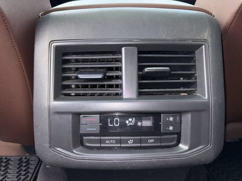 Certified 2023 Volkswagen Atlas SEL AWD/4WD image 23