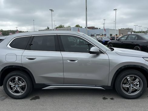 Used 2025 BMW X1 xDrive28i w/ Convenience Package AWD/4WD image 11