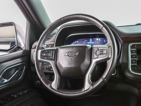 Used 2022 Chevrolet Tahoe Z71 w/ Luxury Package image 13