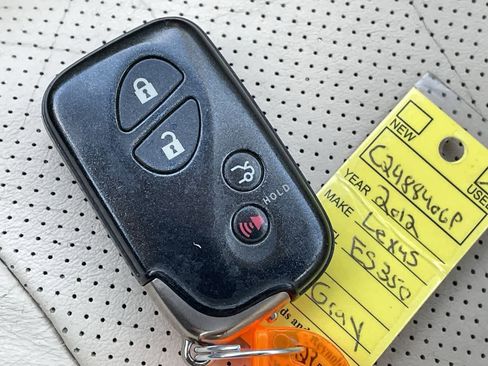 Used 2012 Lexus ES 350 image 28