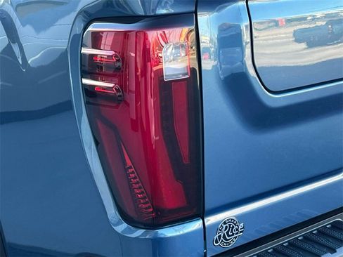 New 2026 GMC Sierra 2500 Denali w/ Denali Reserve Package image 10