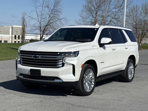 Used 2023 Chevrolet Tahoe High Country w/ Advanced Technology Package image 27