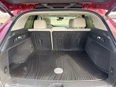 Used 2023 Buick Envision Avenir image 13