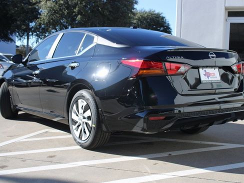 New 2025 Nissan Altima 2.5 S image 7