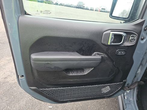 Used 2025 Jeep Wrangler Unlimited Sport S 4xe image 9