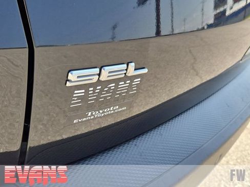 Used 2021 Ford Escape SEL AWD/4WD image 4