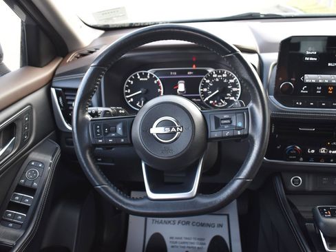 Used 2023 Nissan Rogue SL w/ SL Premium Package FWD image 36