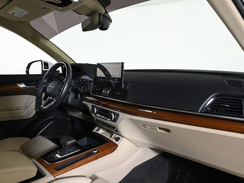 Certified 2023 Audi Q5 2.0T Premium Plus w/ Premium Plus Package image 15