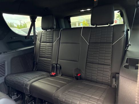 New 2026 Cadillac Escalade ESV Platinum Sport AWD/4WD image 12