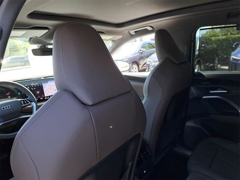 New 2025 Audi Q5 Premium Plus image 26
