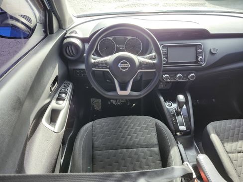 Used 2021 Nissan Kicks S image 23