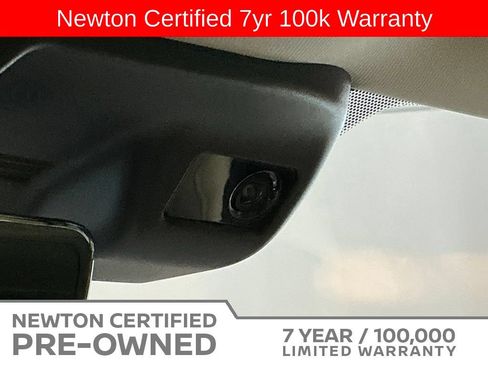 Used 2025 Nissan Armada Platinum Reserve AWD/4WD image 21