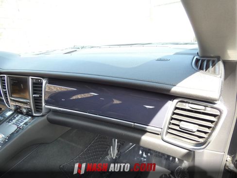 Used 2011 Porsche Panamera 4 AWD/4WD image 31