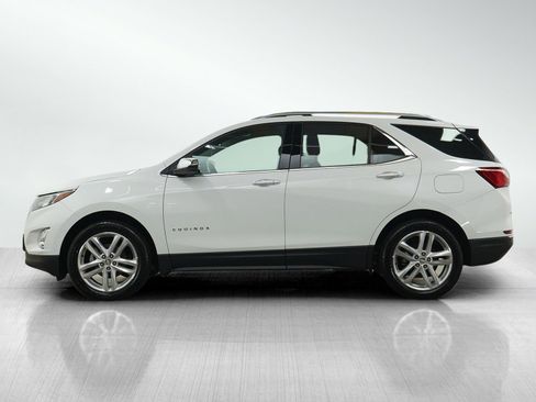 Used 2021 Chevrolet Equinox Premier AWD/4WD image 2