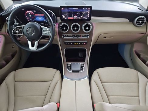 Used 2022 Mercedes-Benz GLC 300 4MATIC image 15