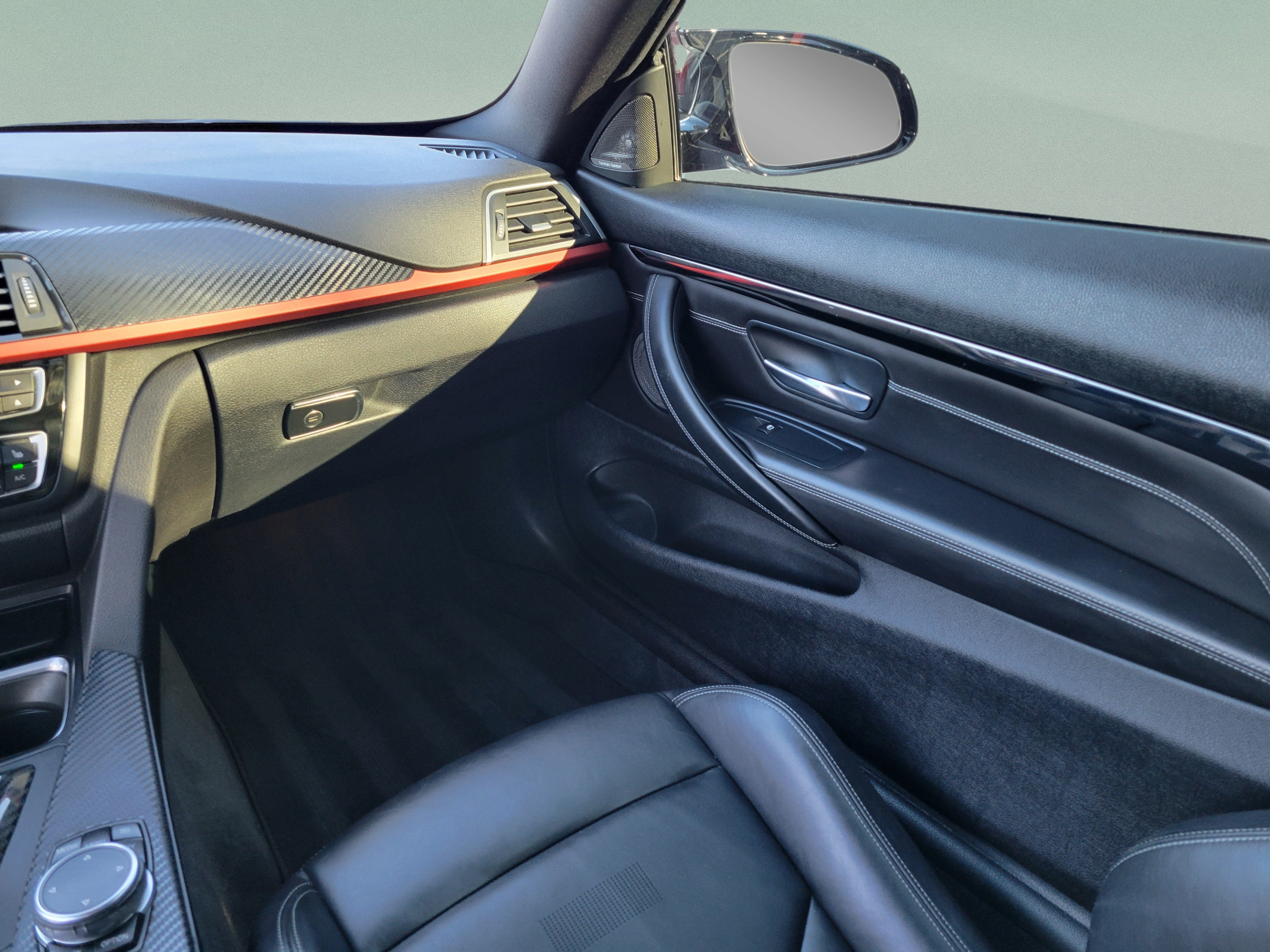 Used 2016 BMW M4 Coupe RWD image 9