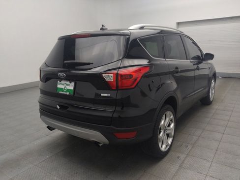 Used 2019 Ford Escape Titanium AWD/4WD image 9