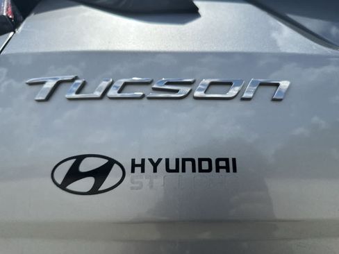 Used 2022 Hyundai Tucson SEL w/ Winter Package AWD/4WD image 12