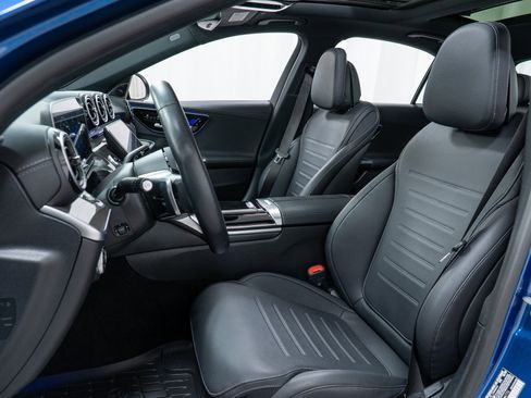 Certified 2024 Mercedes-Benz C 300 4MATIC Sedan image 13