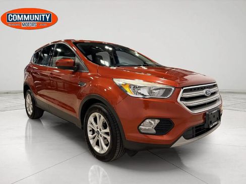 Used 2019 Ford Escape SE FWD image 11