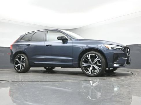 Used 2023 Volvo XC60 B5 Ultimate w/ Climate Package AWD/4WD image 10