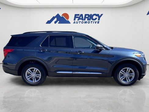 Used 2024 Ford Explorer XLT w/ Equipment Group 202A AWD/4WD image 4