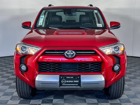 Used 2024 Toyota 4Runner TRD Off-Road Premium image 2