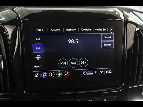 Used 2023 Chevrolet Traverse LT AWD/4WD image 10