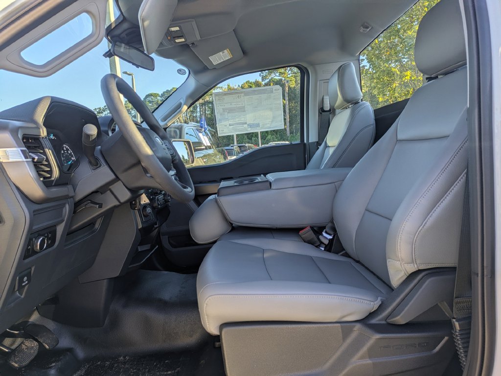 New 2026 Ford F150 XL RWD image 15