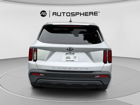 Used 2021 Kia Sorento LX FWD image 8