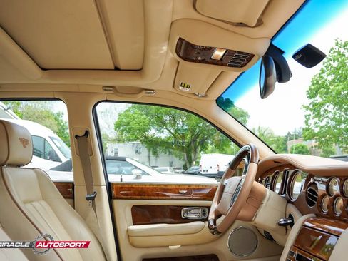 Used 2005 Bentley Arnage RL RWD image 33