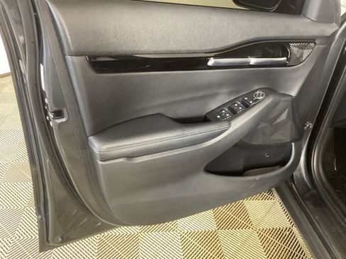 Used 2024 Kia Seltos EX image 15