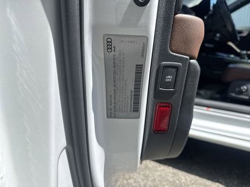 Used 2017 Audi A4 2.0T Premium Plus w/ Premium Plus Package image 35