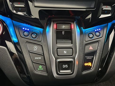 Certified 2022 Honda Odyssey Elite image 32