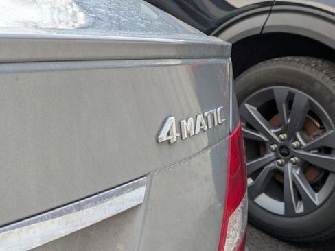 Used 2012 Mercedes-Benz C 300 Sport image 11